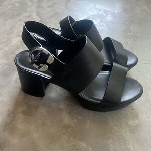 AEROSOLES Camera Black Platform Sandals with Silver Buckle